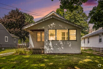 Building Photo - 539 Gayle Ave