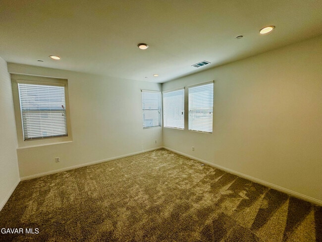 Building Photo - 27366 Hyland Ct