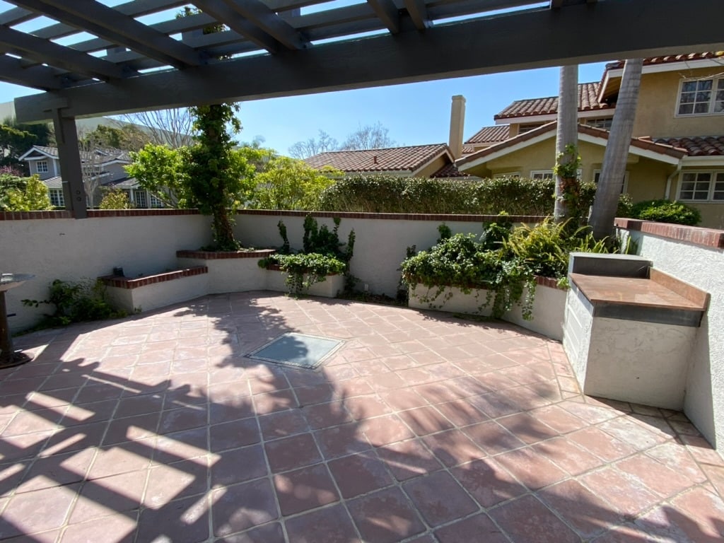 Building Photo - 7 Santa Rosa Ct