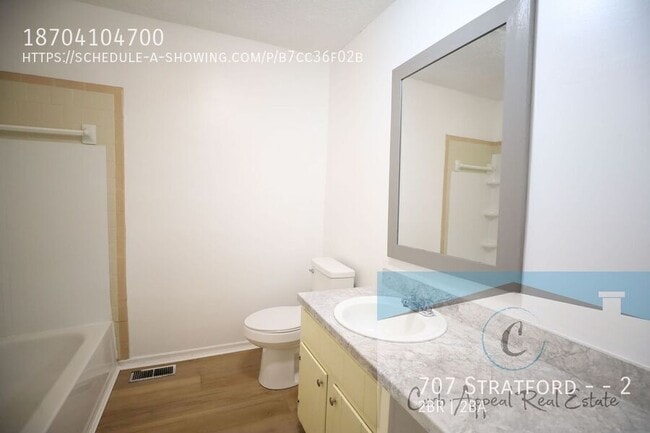 Building Photo - 707 Stratford Dr