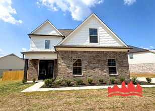 Building Photo - Dec Special - December rent free and half off January rent. New Build in Oakland, TN!