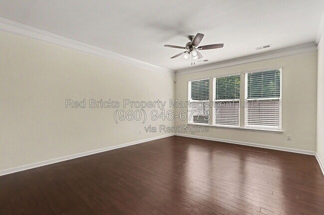 Building Photo - 13431 Savannah Point Dr