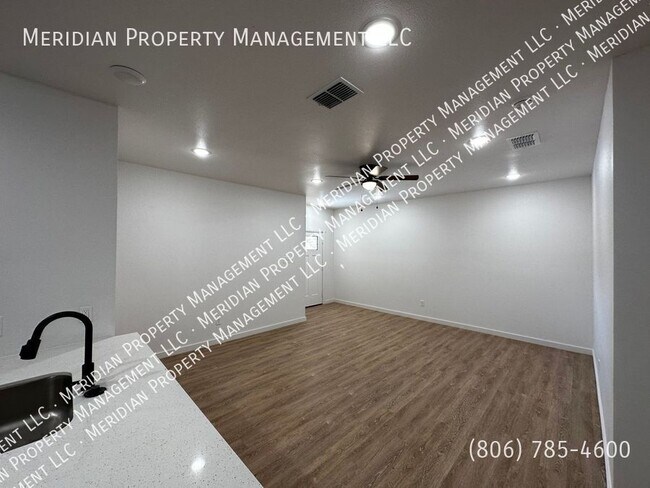 Building Photo - 5802 Urbana Pl