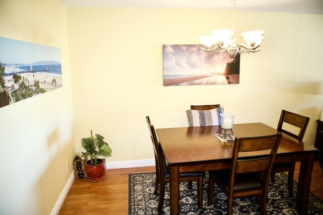 Building Photo - 3605 W Hidden Ln