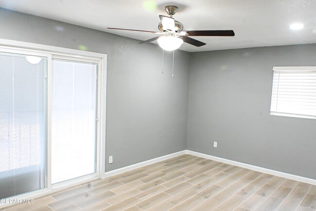 Building Photo - 3405 Hixson Street