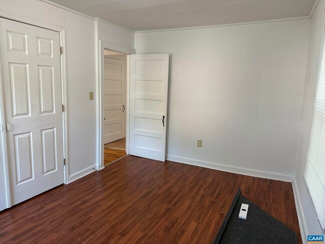 Building Photo - 1616 Mulberry Ave