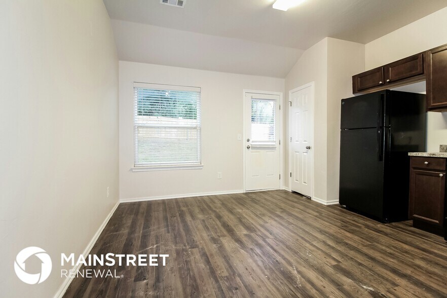 Building Photo - 1317 Granite Ln