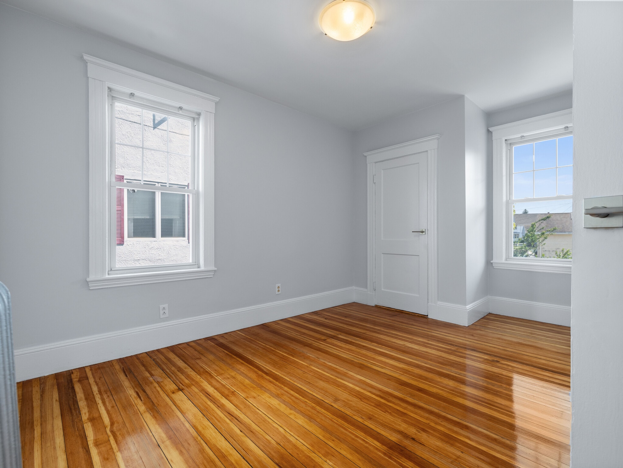 Building Photo - 16 Windsor Rd