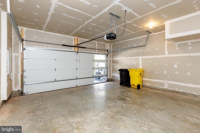 Building Photo - 3391 Watershed Blvd