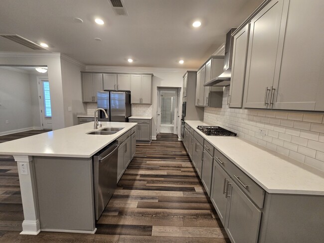 Building Photo - 324 Natsam Wds Wy