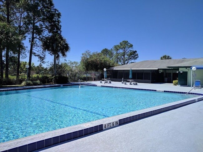 Building Photo - 10047 Brightfield Ct