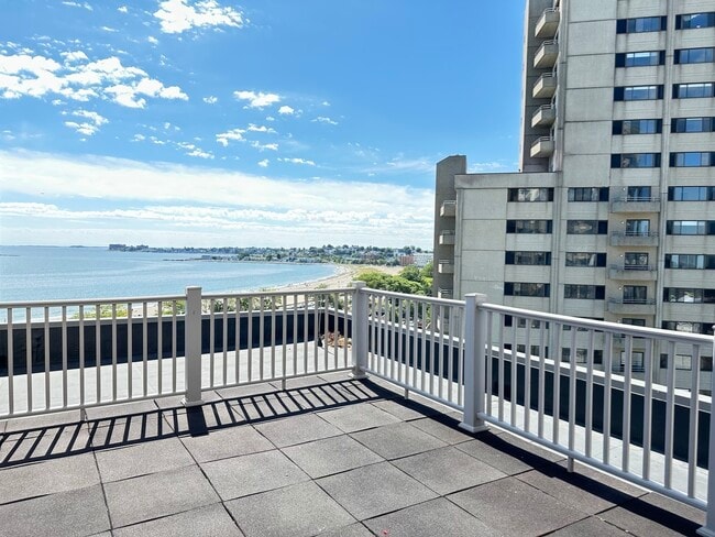 Building Photo - 376 Ocean Ave