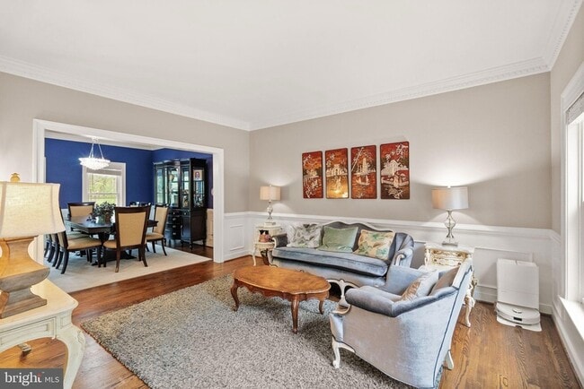 Building Photo - 10303 Bear Creek Dr