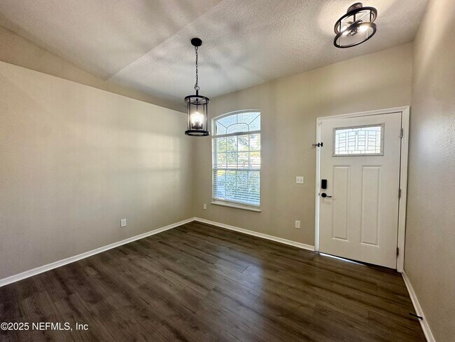 Building Photo - 1559 Irishwood Ct