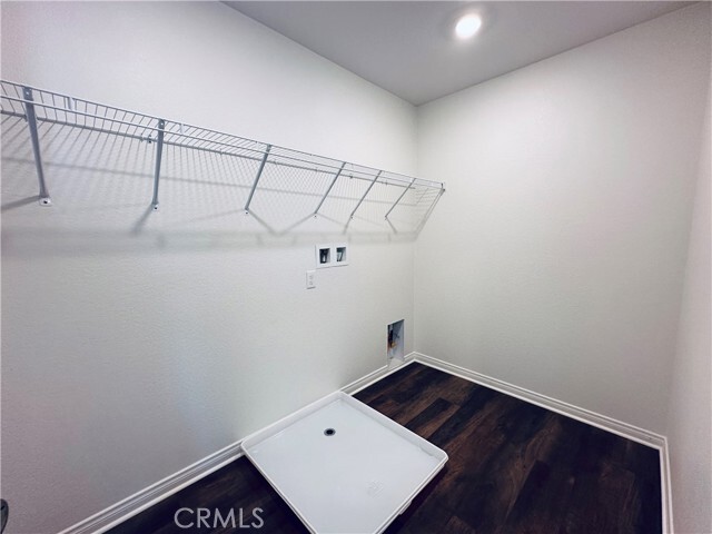 Building Photo - 4255 S Hermosa Paseo