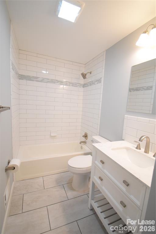 Building Photo - 924 Edgegreen Dr