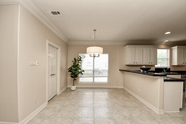 Building Photo - 14207 Jade Cove Dr