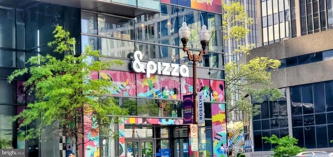 Building Photo - 1011 Arlington Blvd