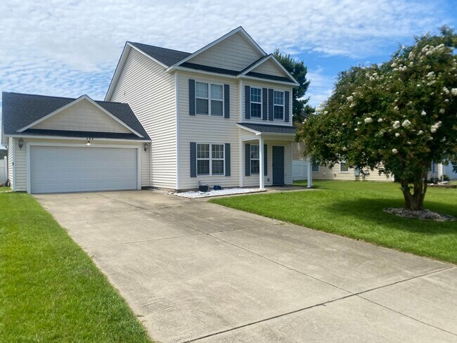 Primary Photo - 264 Huntington Dr