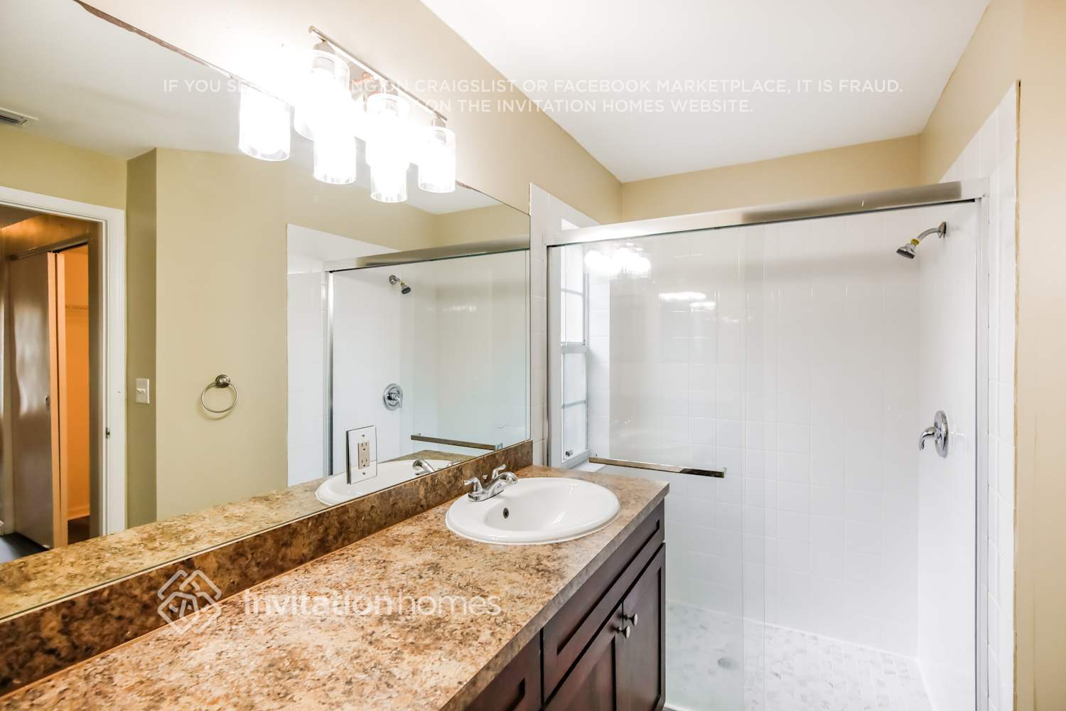 Building Photo - 10890 NW 46th Dr