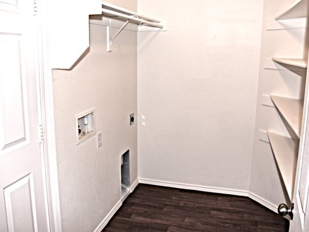 Building Photo - 9213 Whistlewood Dr