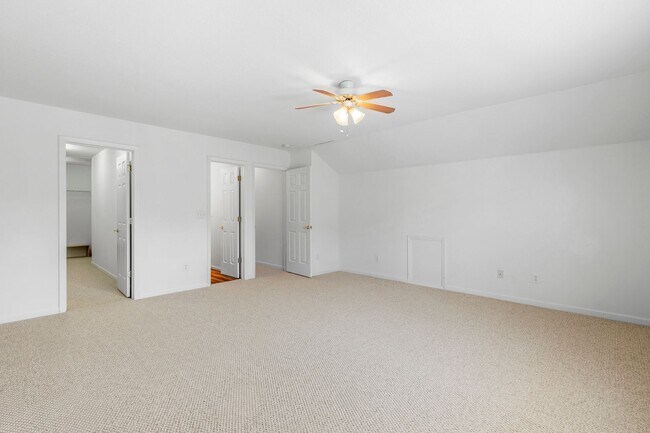 Building Photo - 3601 Giovanni Way