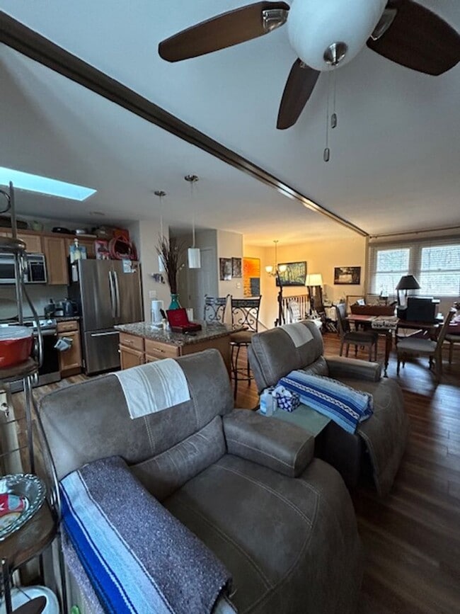 Building Photo - Rooms for Rent, Shared Living in a Beautiful Furnished Home