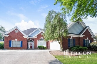 Building Photo - 296 Brackin Trace