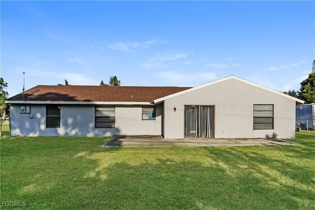 Building Photo - 9292 Mooring Cir