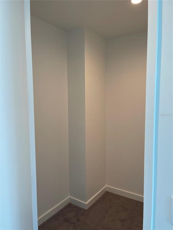 Building Photo - 400 Central Ave