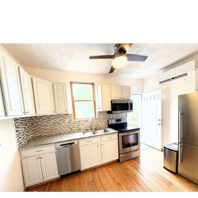 Building Photo - 5106 7th St NW