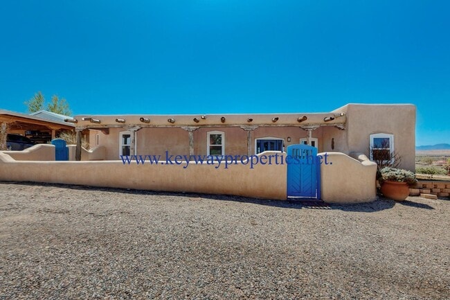 Primary Photo - Belen 4 Bedroom Home