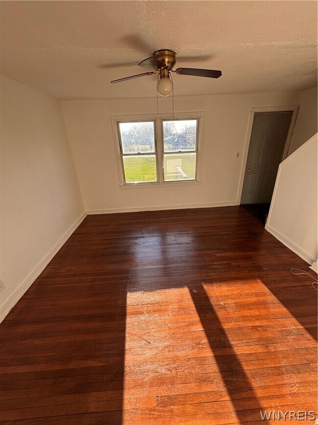 Building Photo - 396 Sudbury Rd