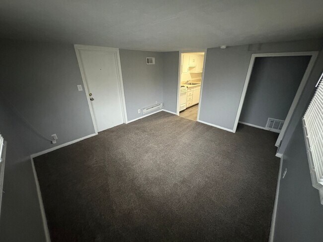 Building Photo - 4145 Randolph St