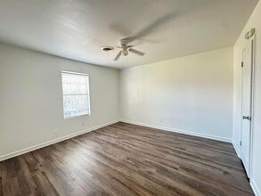 Building Photo - Spacious, remodeled 4 Bed, 2 Bath Home in Lubbock, TX