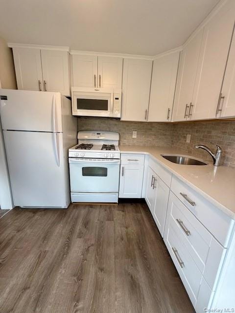 Building Photo - 245 Scudder Ave