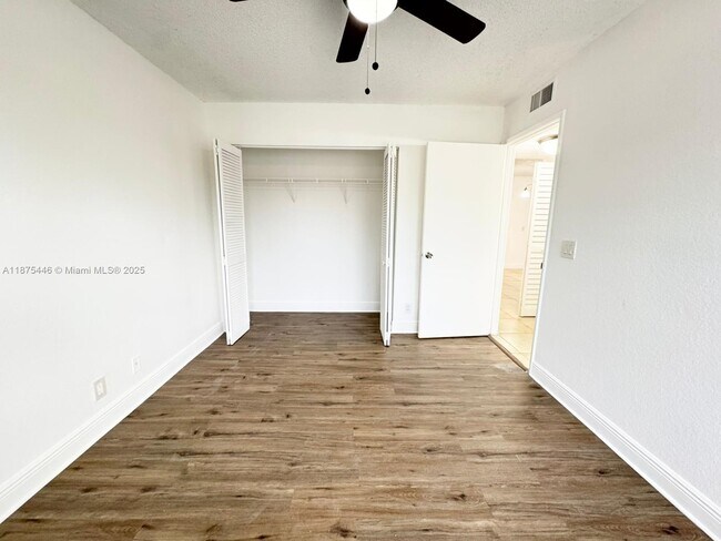 Building Photo - 1481 Windorah Way