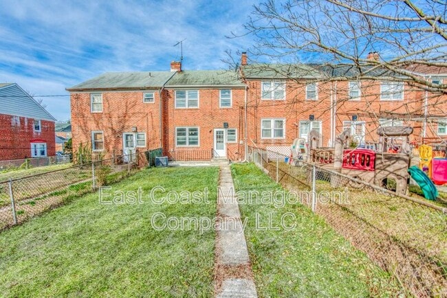 Building Photo - 6149 Dunroming Rd