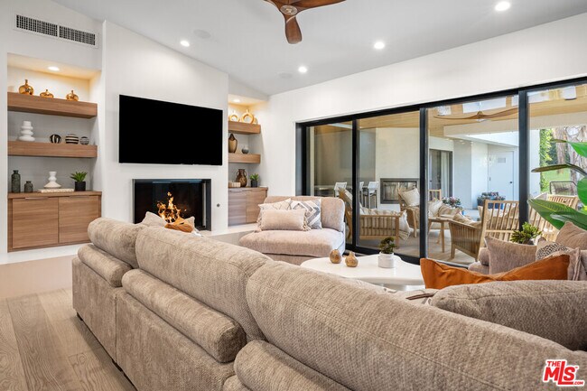 Building Photo - 70461 Boothill Rd