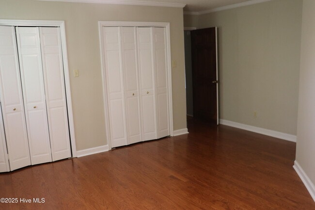 Building Photo - 207 Gemini Ct
