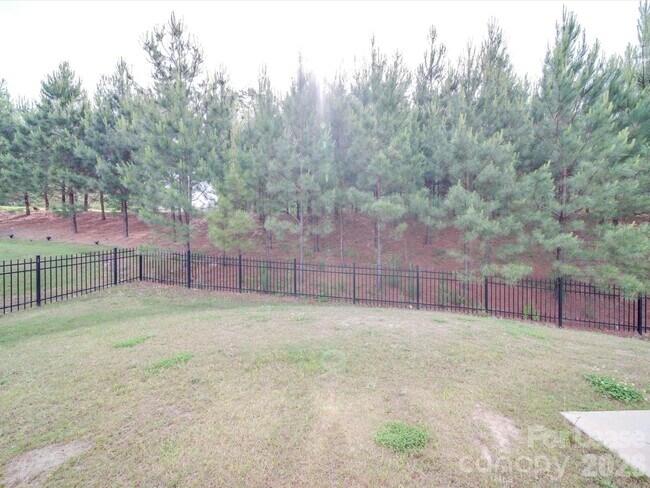 Building Photo - 14021 Goldenrod Trace Rd