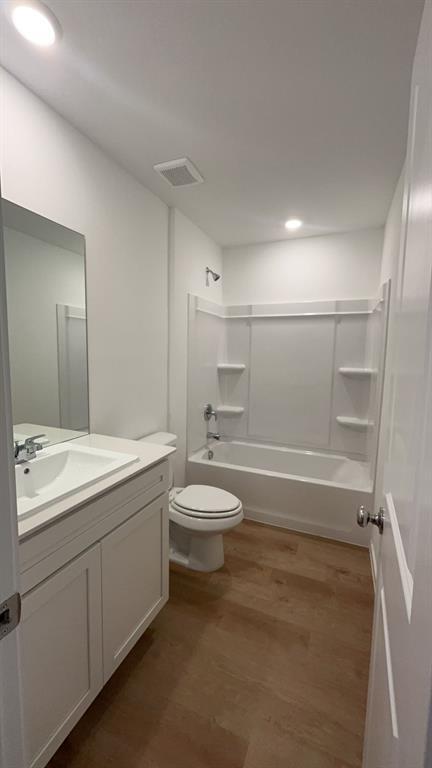 Building Photo - 20416 Deer Creek Dr