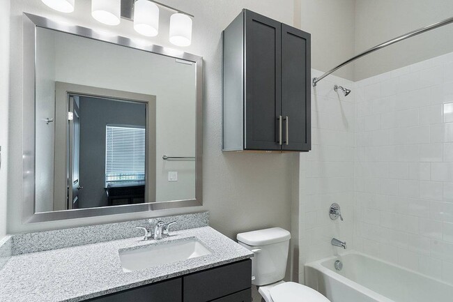 Bathroom - unfurnished - Northside Apartments