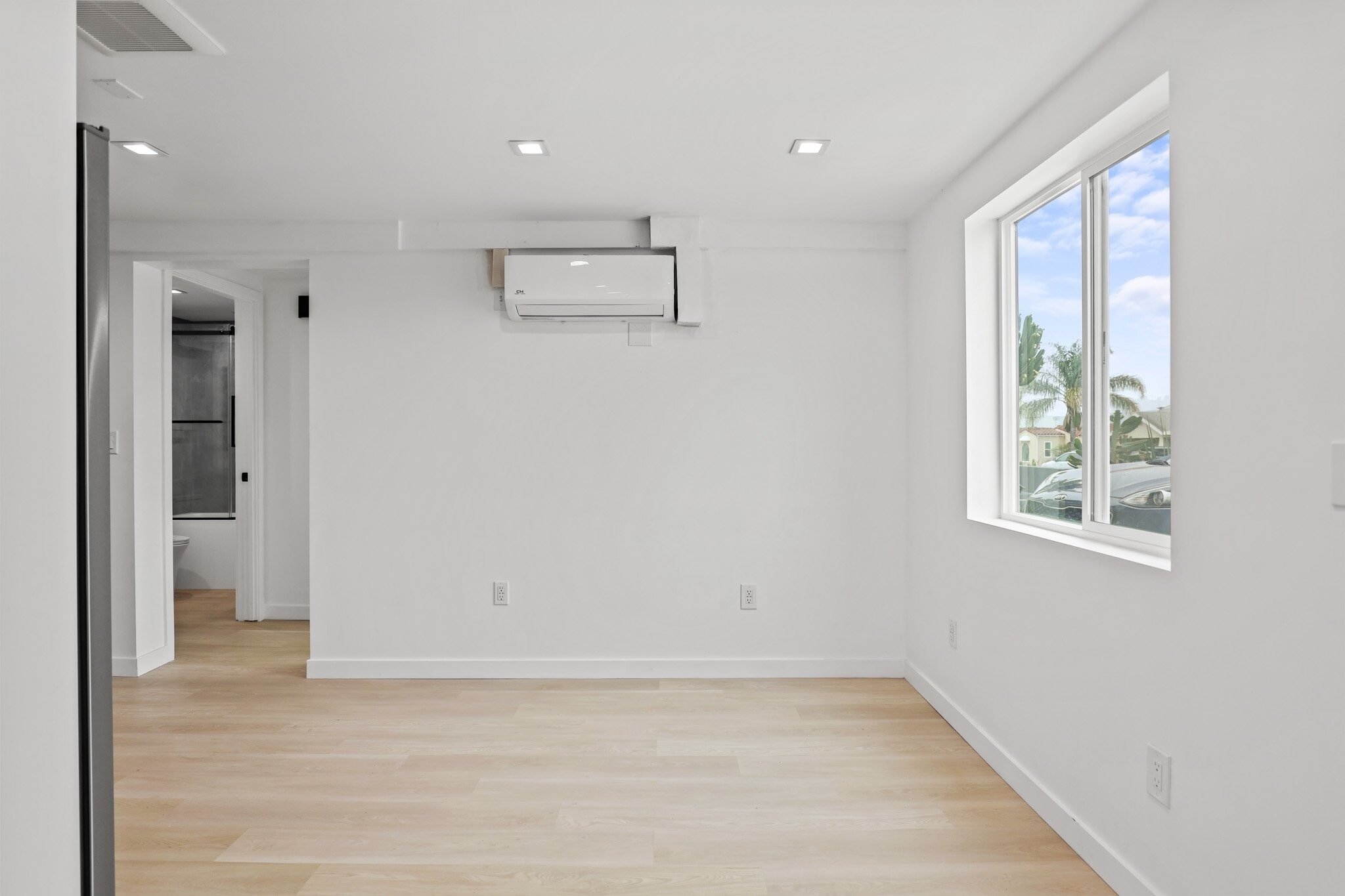 Building Photo - 2561 W Ave 30