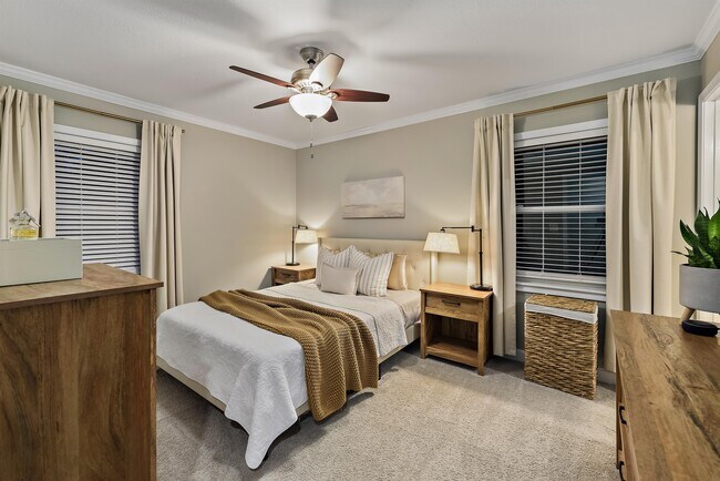 Building Photo - 112 Magnolia Cir