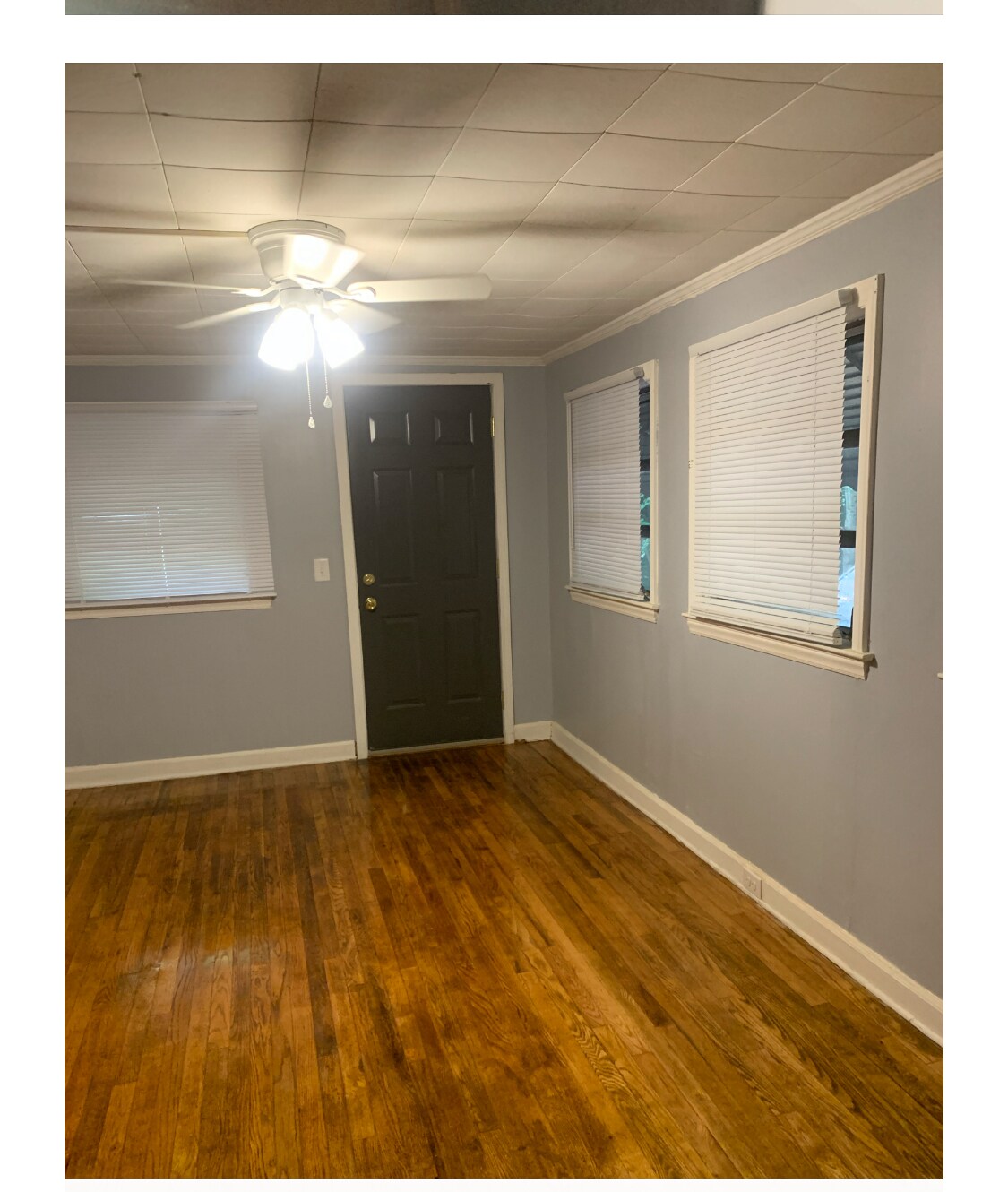 Bedroom different view - 707 Salisbury St