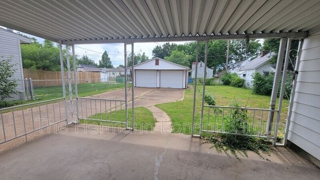 Building Photo - 6320 Arthur Ave