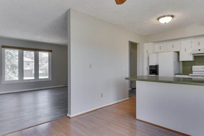 Building Photo - 3826 N 95th St