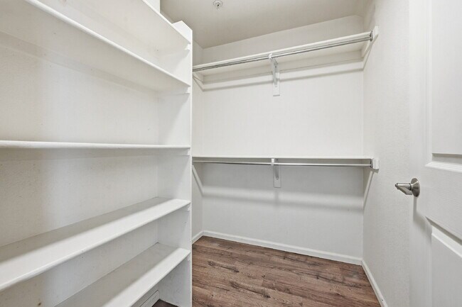 Building Photo - $1,745.95 - Ground-Level 1 Bed + Flex Room | 1.5 Bath Condo with Community Pool