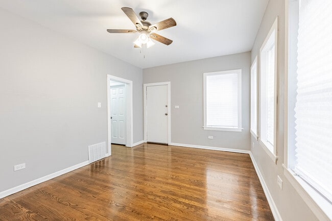 Building Photo - 1721 N Meade Ave